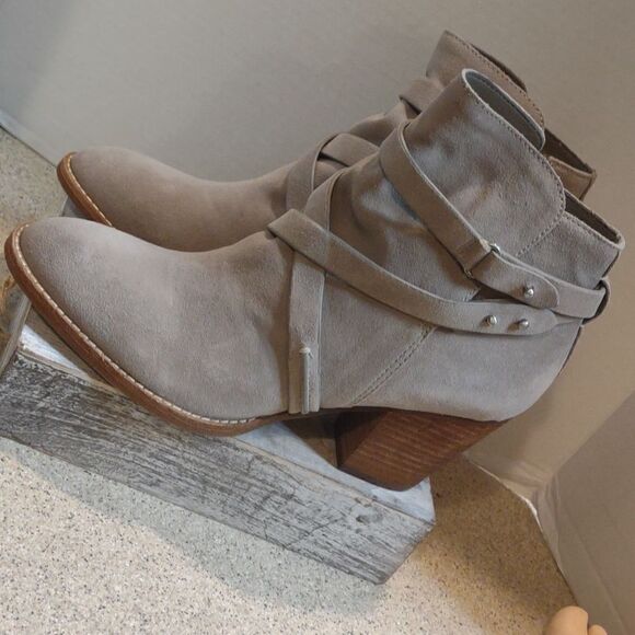 Sam Edelnan New Grey Booties Size 10.  A11 - Picture 3 of 7
